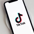 TikTok in Spain: How Language Speakers are Changing the Platform